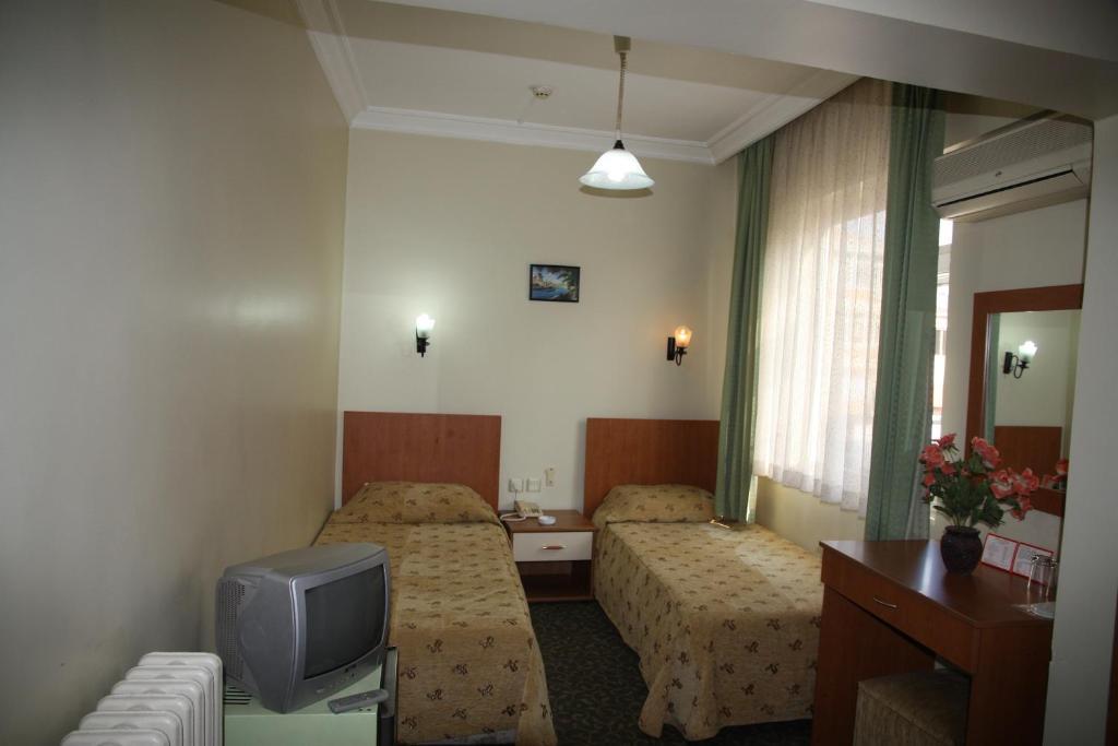 Maltepe Grand Hotel Istanbul Room photo